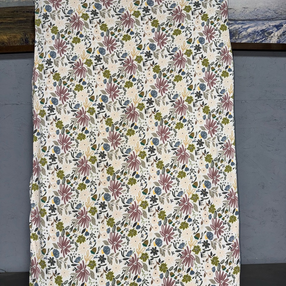 Floral Patterned Bedding Sheet